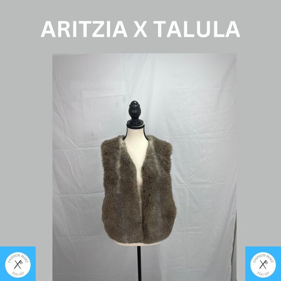BOHO CHIC FUR VEST  lightweight ARITZIA Under TALULA brand - Picture 1 of 7